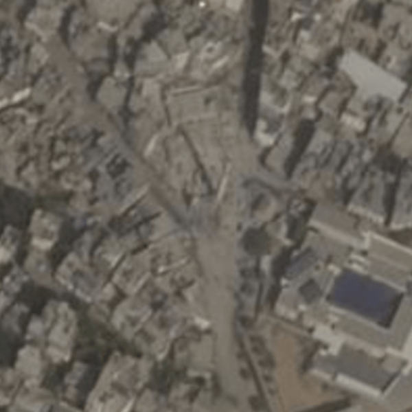 A satellite image of the Al Omari mosque in Jabalia, Gaza.